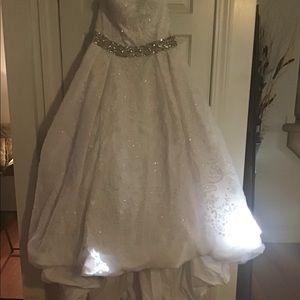 Wedding dress